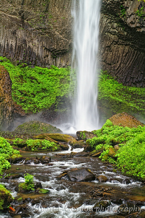 Columbia Gorge Waterfalls, Latourell Falls_2025